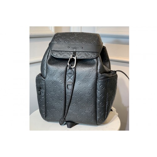 Shop Louis Vuitton Discovery Discovery backpack (M43680) by SkyNS
