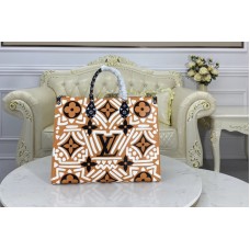 Louis Vuitton M45359 LV Crafty Onthego GM tote bag in Caramel and Cream Monogram Giant coated canvas