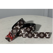 Louis Vuitton MP241V LV Shape 40mm reversible belt in Monogram Canvas