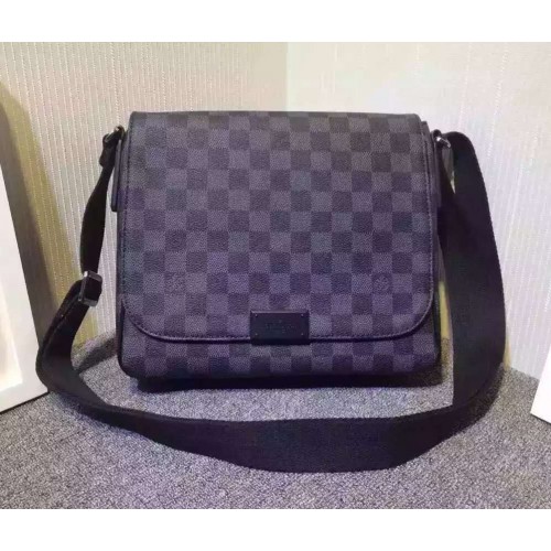 LOUIS VUITTON Shoulder Bag N41260 District PM Damier Grafitto Canvas B –