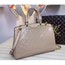 LOUIS VUITTON BREA MM Monogram Vernis Leather In milk tea