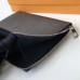 Louis Vuitton Epi Leather Pochette Essential V M62092 2017