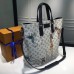 Louis Vuitton Original Leather Giraffe Print Tote NS Monogram Men’s Bag M541295 White 2017