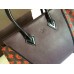 Louis Vuitton w tote bag m94337
