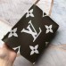 Louis Vuitton Monogram Canvas Toiletry Pouch 26 Bag M47542 Kaki 2019