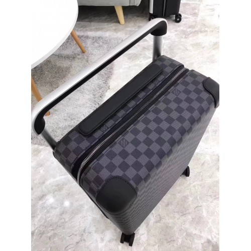 Shop Louis Vuitton DAMIER GRAPHITE 2022 SS Horizon 55 (N23209) by BeBeauty