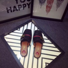 Gucci Spring 2016 Logo Loafers black