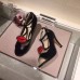 Gucci Black mouth embroidered leather pump 431027