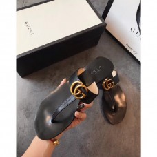 Gucci Leather Thong Sandals with Double G 497444 Black