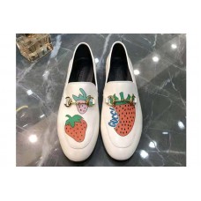 Women&#8217;s Gucci Jordaan embroidered leather loafer White Leather with strawberry