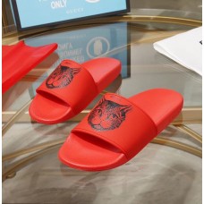 Gucci Logo Slide Sandals Cat Red 2019