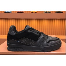 Louis Vuitton 1A5UR4 LV Trainer sneaker in Monogram Eclipse Canvas