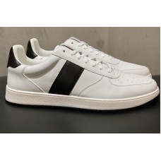 Louis Vuitton 1A5YP3 LV Rivoli sneaker in Black Calf leather