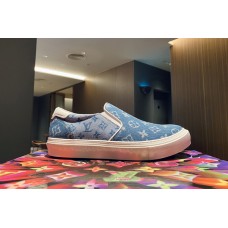 Louis Vuitton 1A5YUS LV Trocadéro richelieu sneaker in Blue Monogram Denim