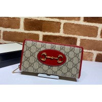 Gucci 621889 Gucci 1955 Horsebit zip around wallet in Beige/ebony GG Supreme canvas With Red Leather