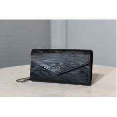 Louis Vuitton M56245 LV Key Pouch in Black Epi leather