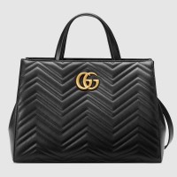 Gucci 443505 GG Marmont medium matelassé top handle bags Black