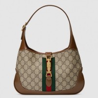 Gucci Jackie 1961 Medium Hobo Bag In GG Supreme