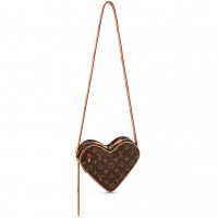 Louis Vuitton Monogram canvas Game On Cœur Bag M57456