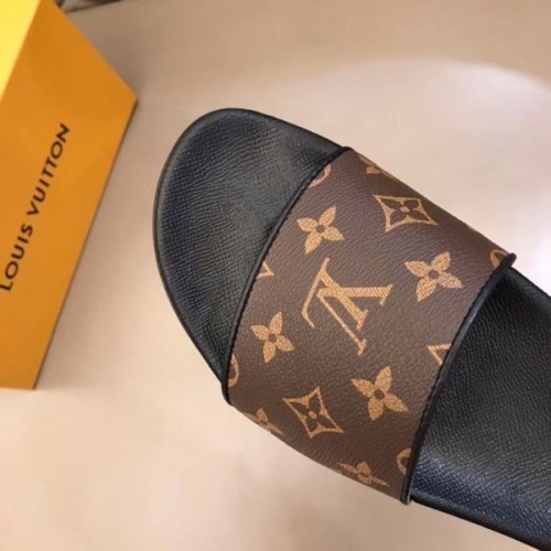 Louis Vuitton 1A3PSB Waterfront Mule , Brown, 12