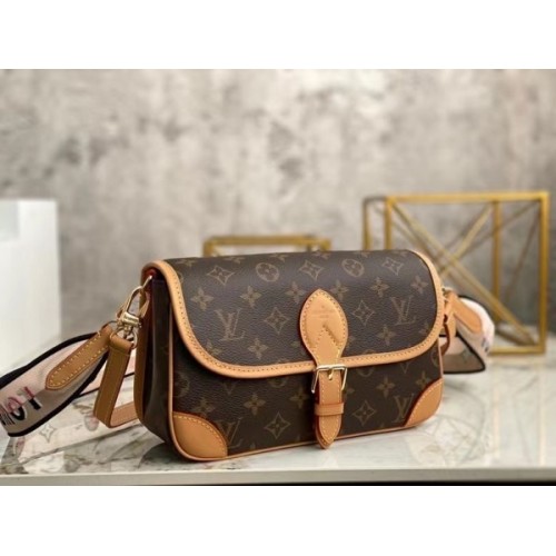 M45985 Louis Vuitton Monogram Canvas Diane satchel