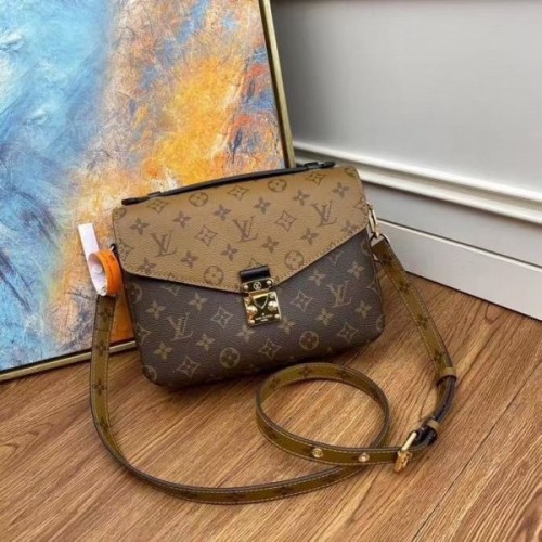 Replica Louis Vuitton M41462 Pochette Metis Crossbody Bag Monogram Canvas  For Sale