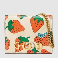 Gucci Zumi Grainy Leather Card Case Wallet 570660 Strawberry