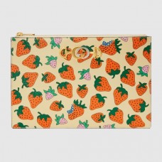 Gucci Zumi Strawberry Print Pouch Clutch Bag 570728 2019