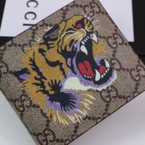 Gucci Tiger Print GG Supreme Bi-fold Wallet - 385